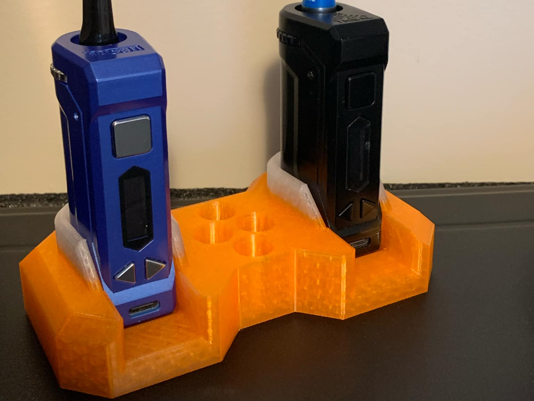 Uni Pro- Dual charging Hangar