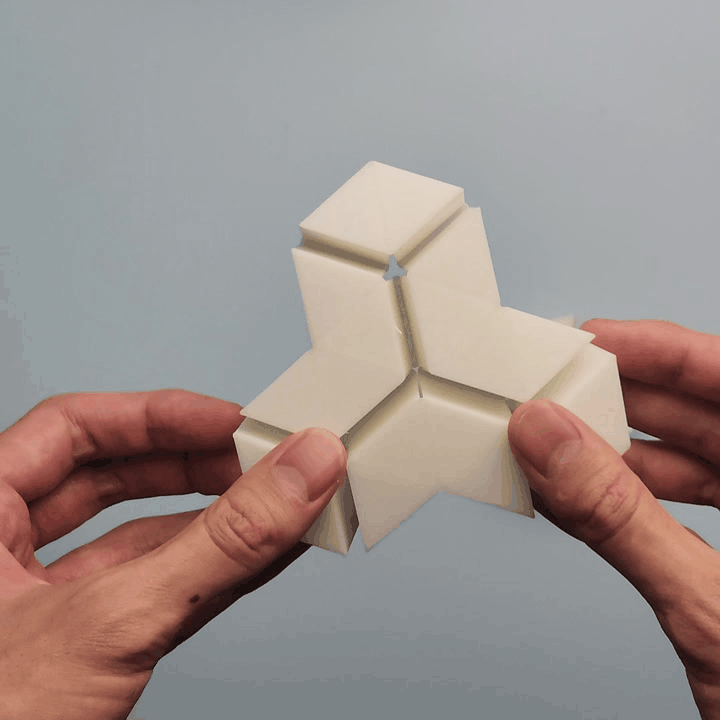 Connected triangulular prisms for soft material