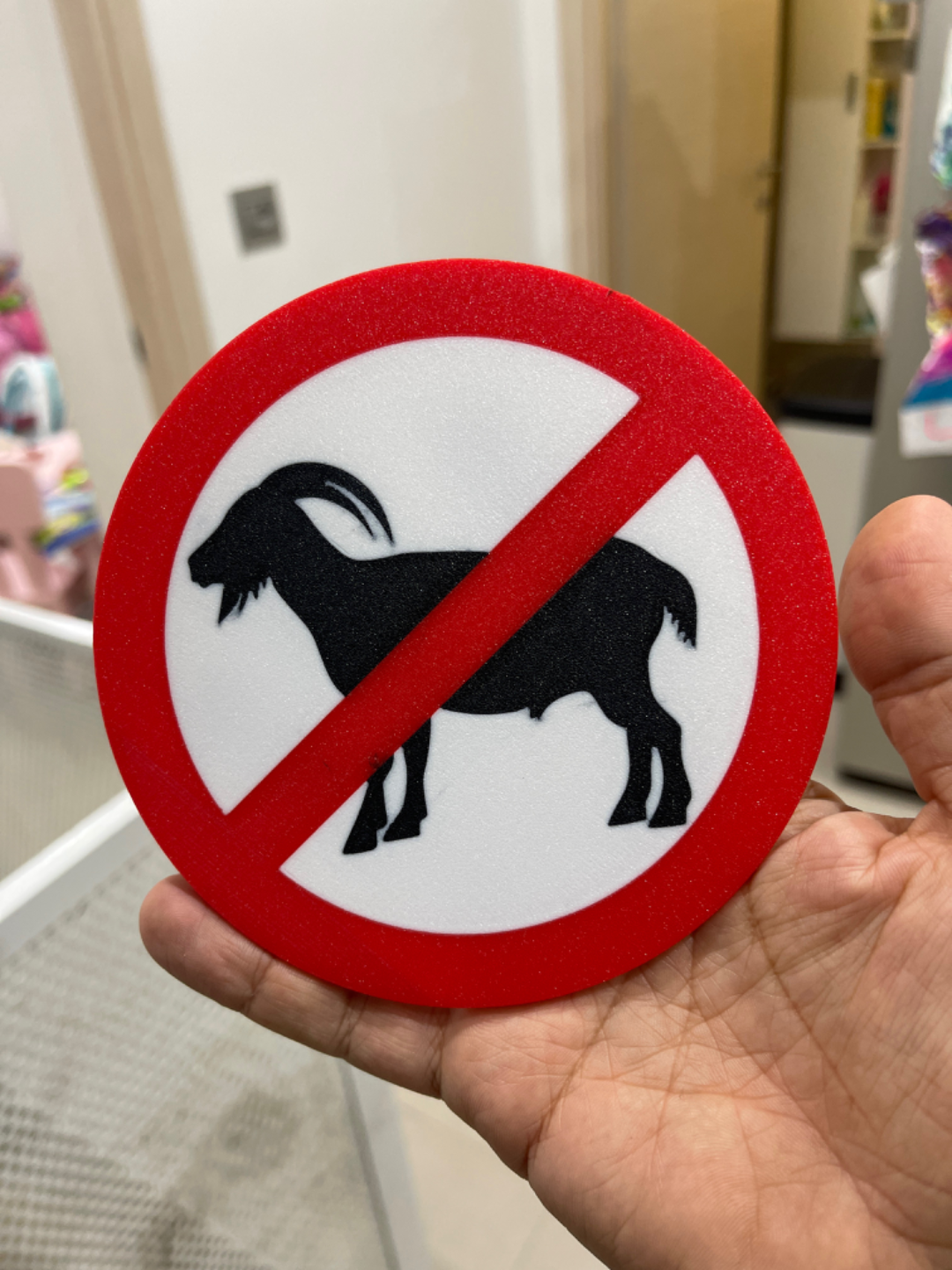 ban goat access prohibited Divieto capra signal
