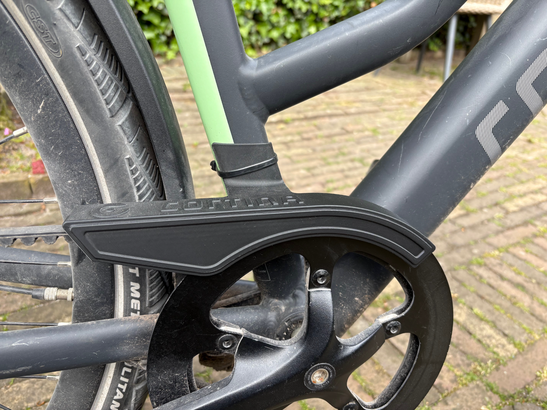 Cortina Belt Guard