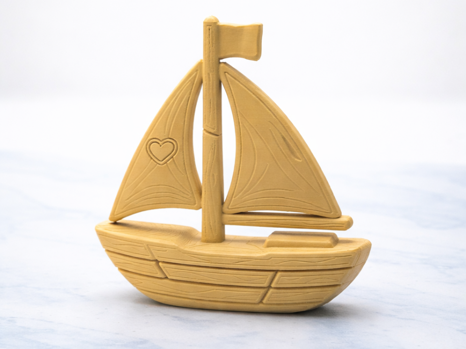 Romantisches Segelboot fuer maritime Dekotraeume