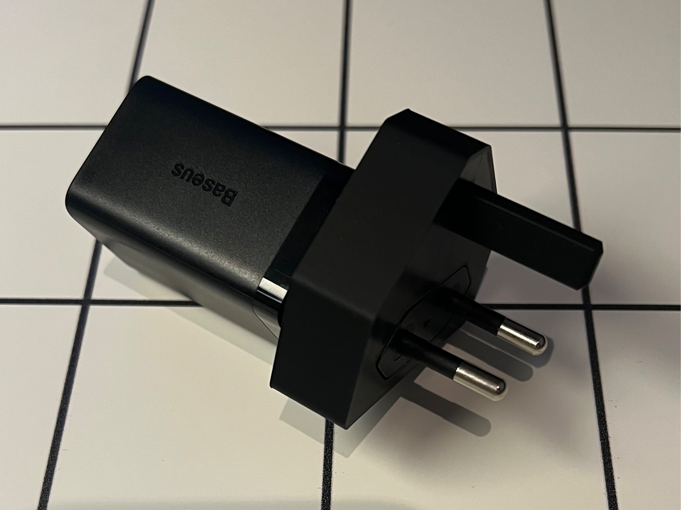 EU to UK power adapter