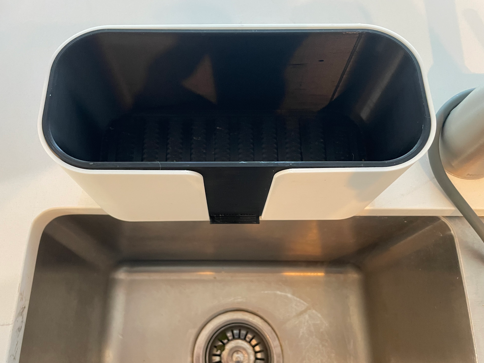 Sink Caddy (With Drain)