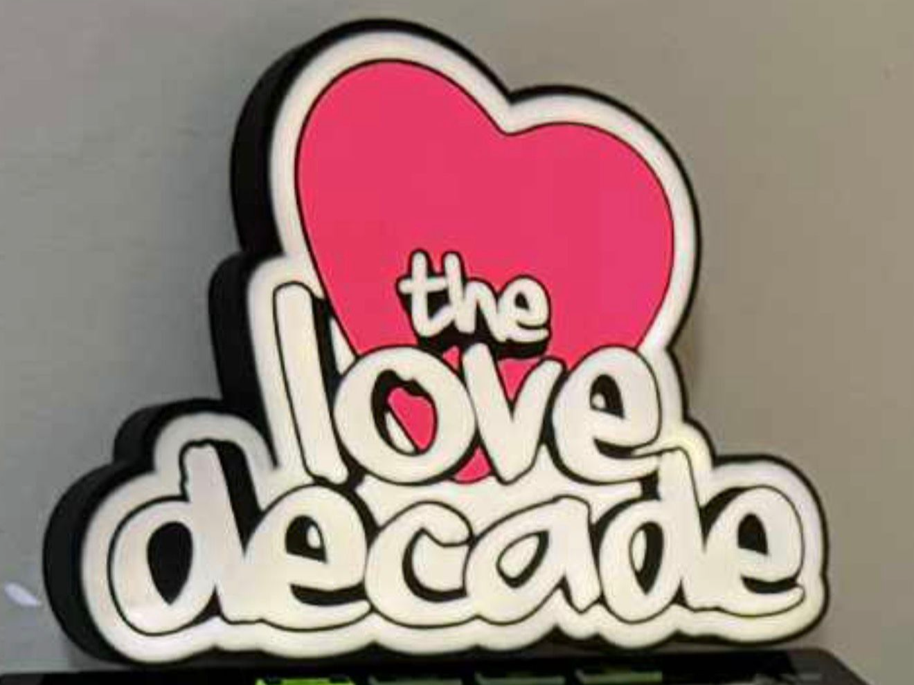 love decade lightbox