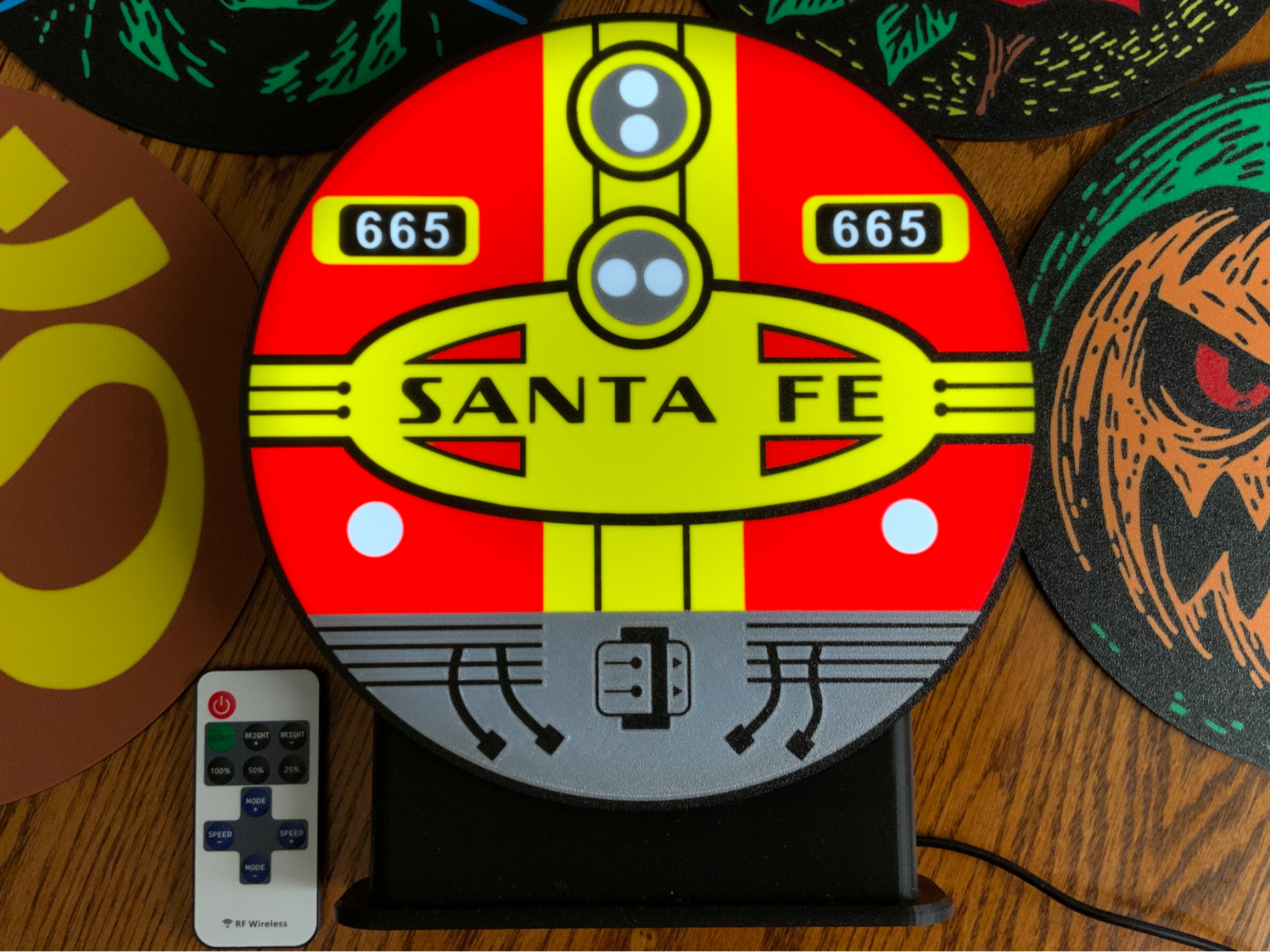 Santa Fe RR Warbonnet 240mm Lightbox Lens