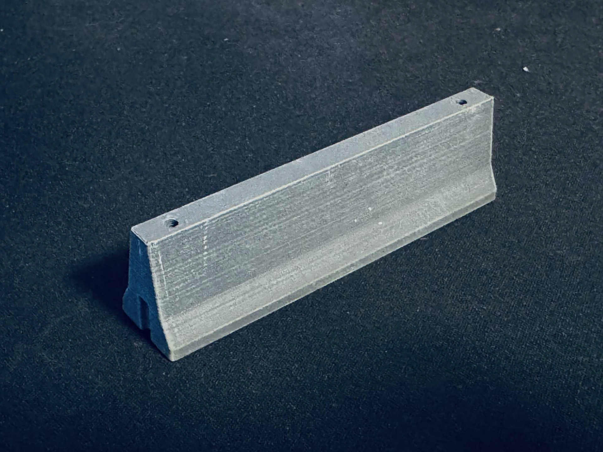 CONCRETE ROAD BARRIERS/JERSEY BARRIER