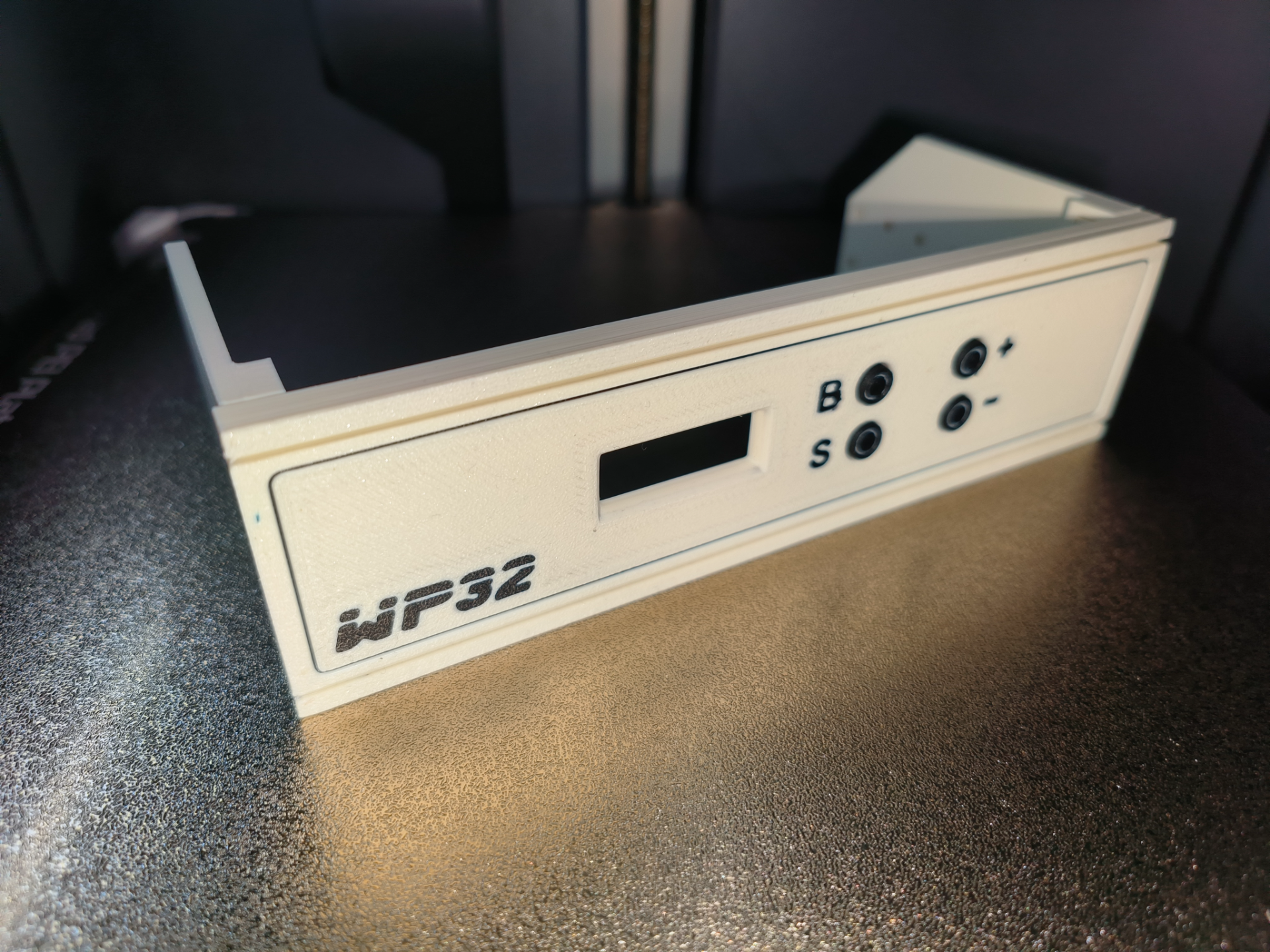 Alternative for 5.25" WP32 Front Panel - Design B