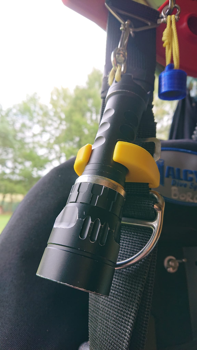 dive torch holder