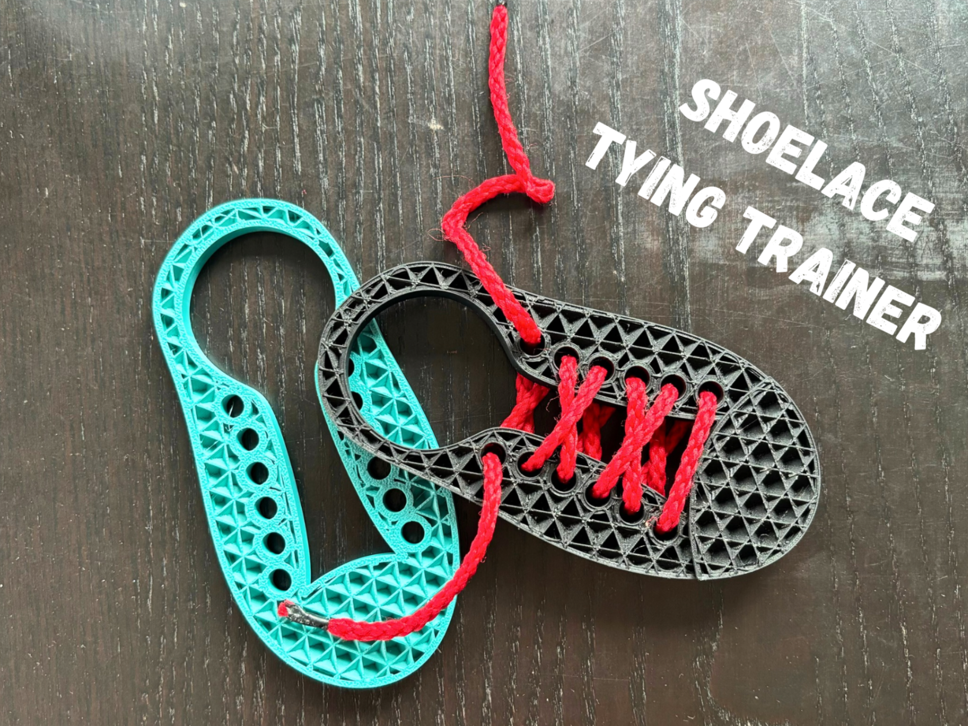 Shoelace tying trainer for kids