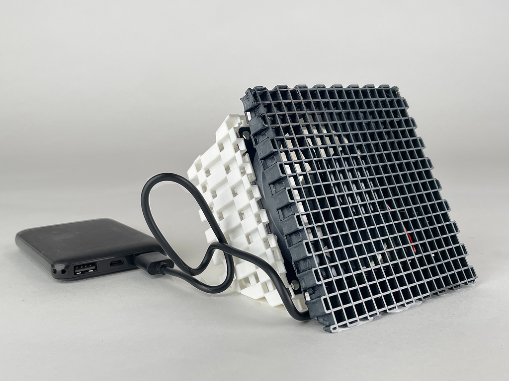 Dado Desk Fan