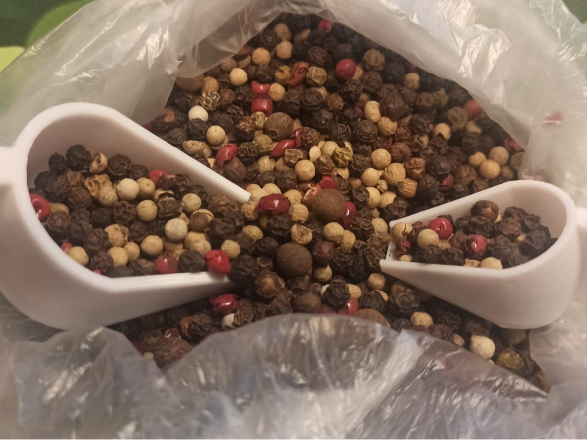 Pala para pimienta u otros alimentos a granel