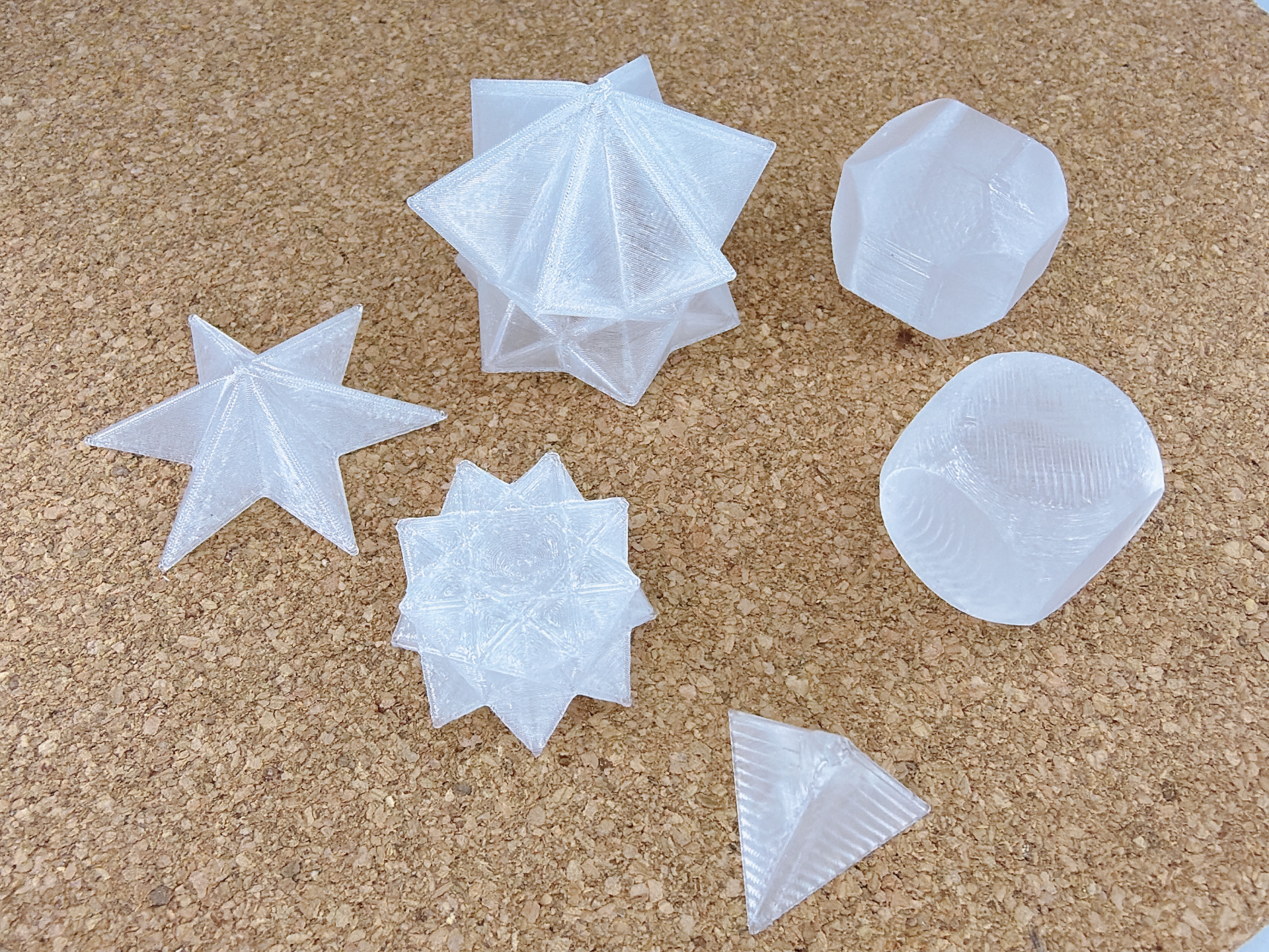 幾何学のオブジェ　「Geometric objects」