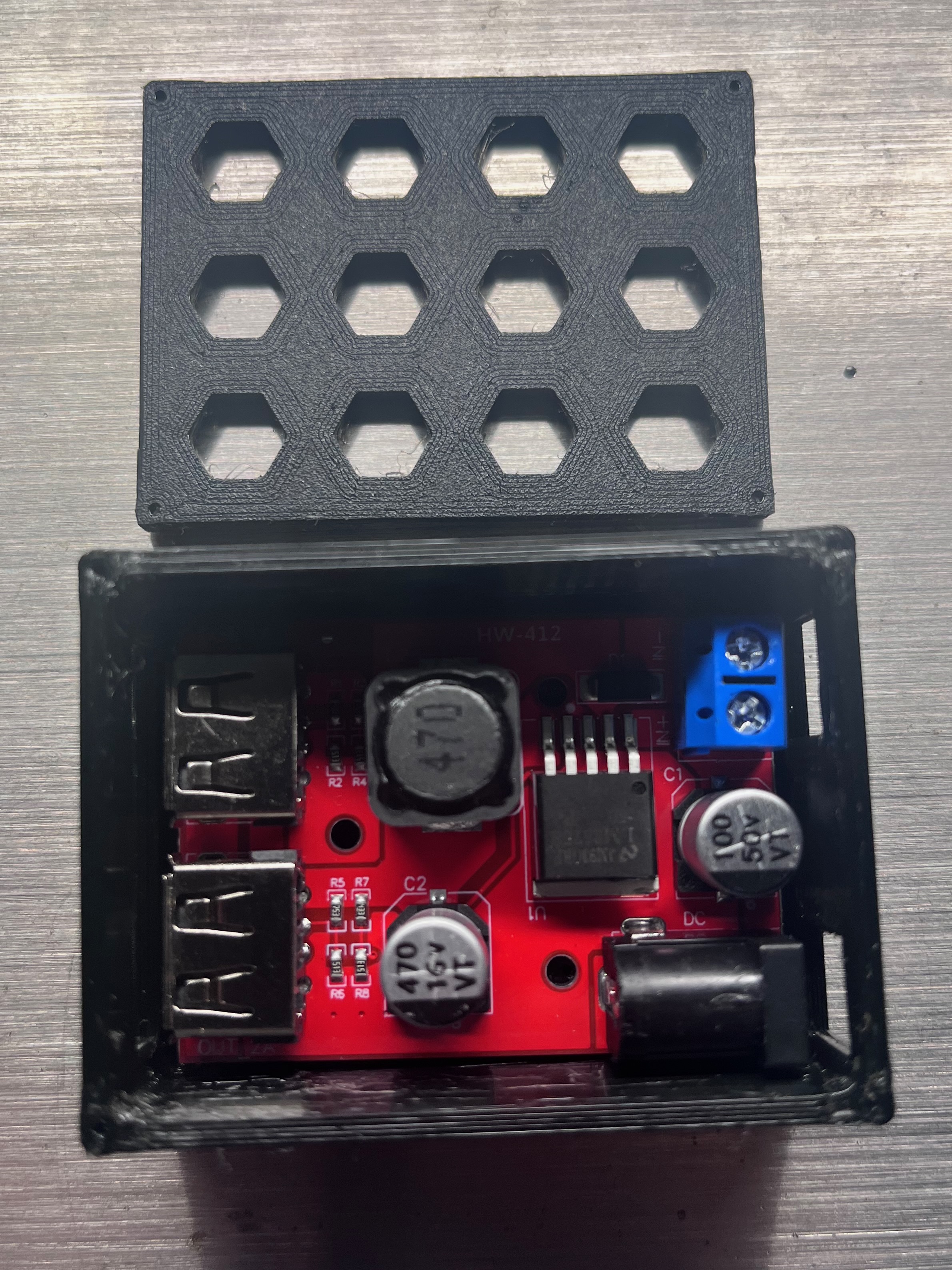 HW-412 Case - 9-36V to 5V Step Down Buck Converter
