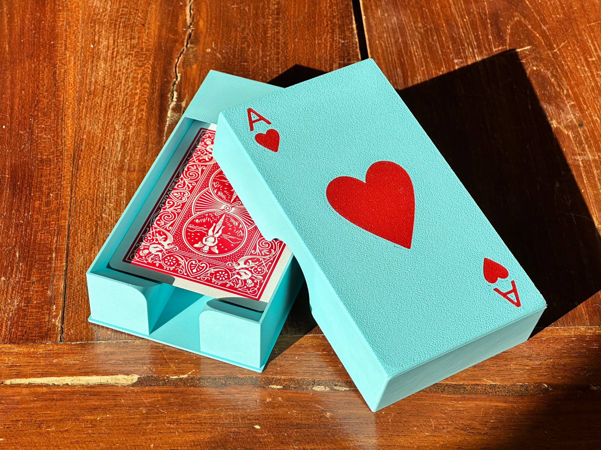 Playing card box (easy draw cards)