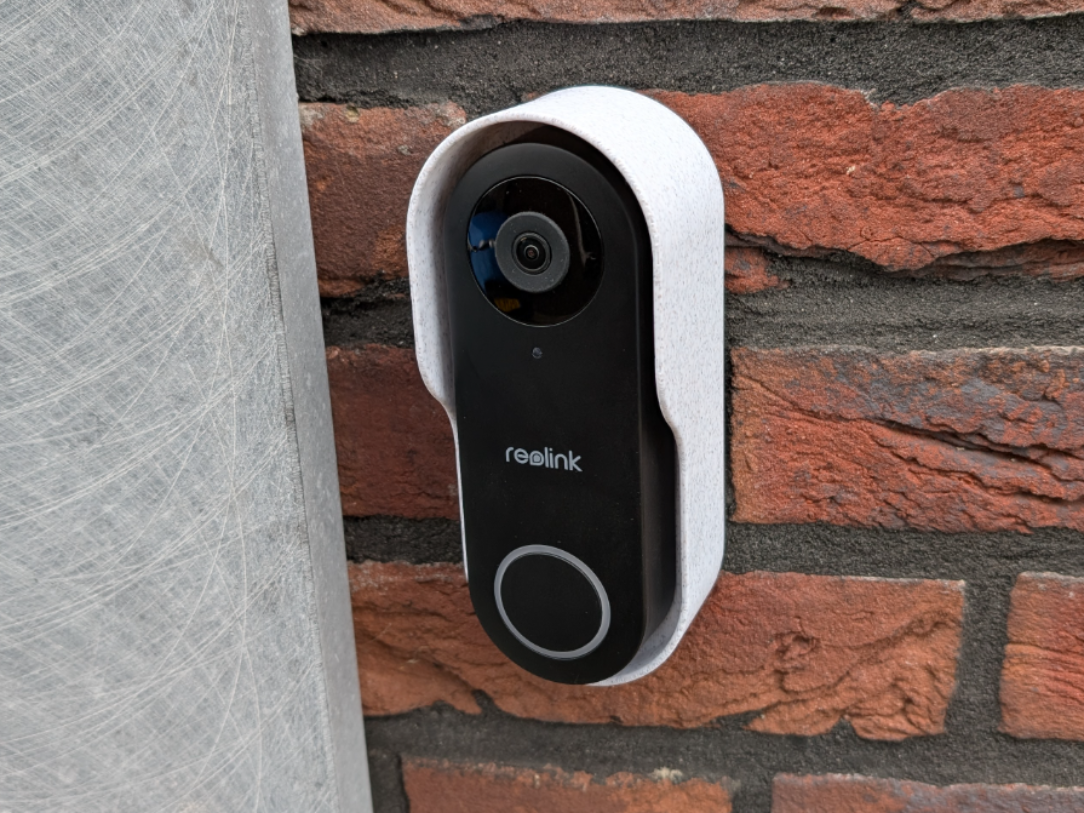 Reolink Doorbell PoE Wall Mount 15+25deg with Roof