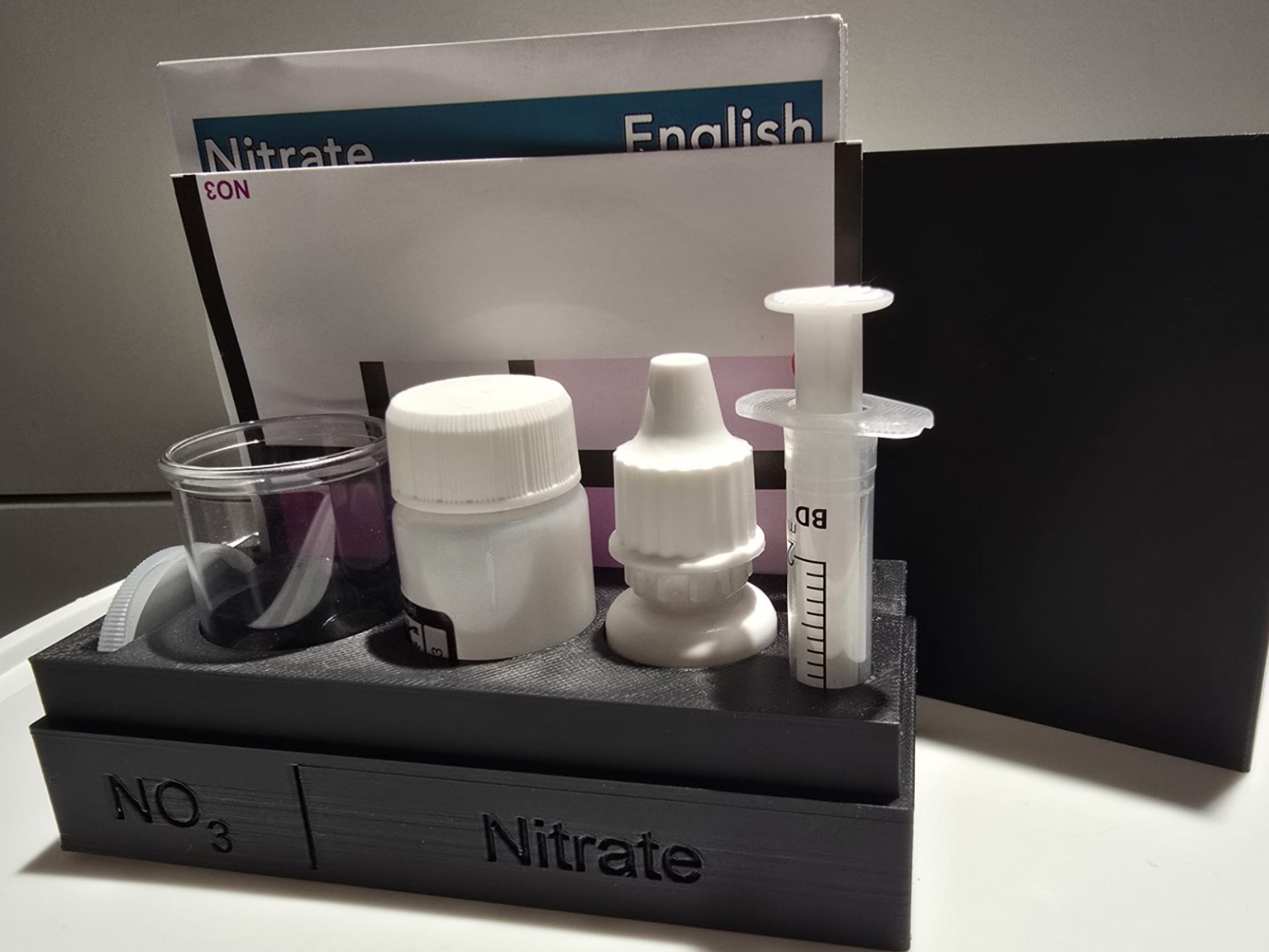 Salifert Nitrate Test Holder / Case