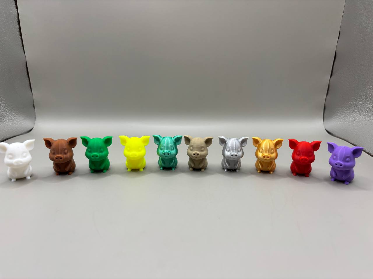 Cute Pig - Keychain (4 grams)