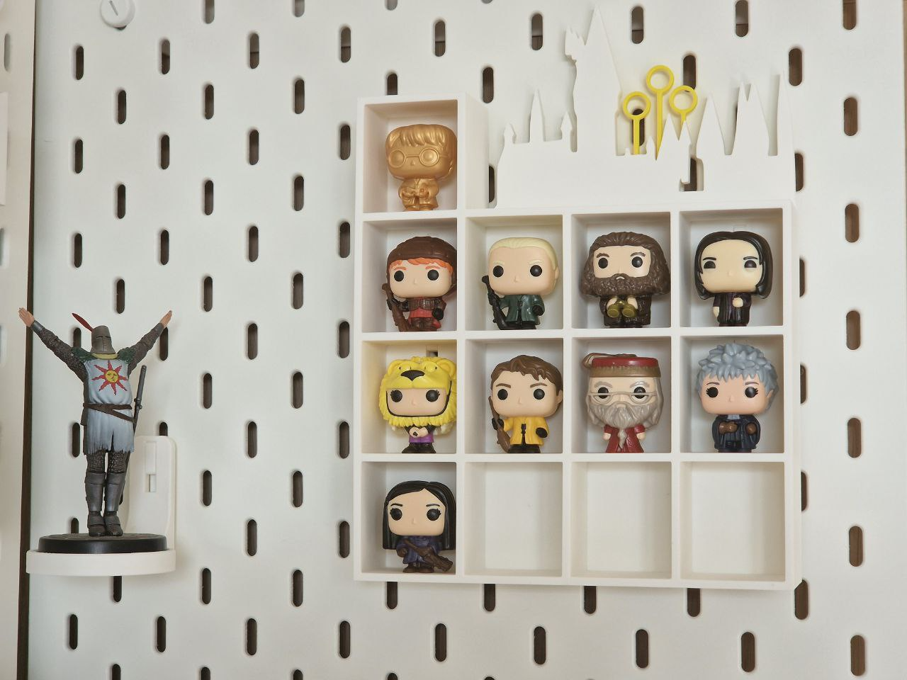 IKEA Skadis (or standalone) Harry Potter Kinder