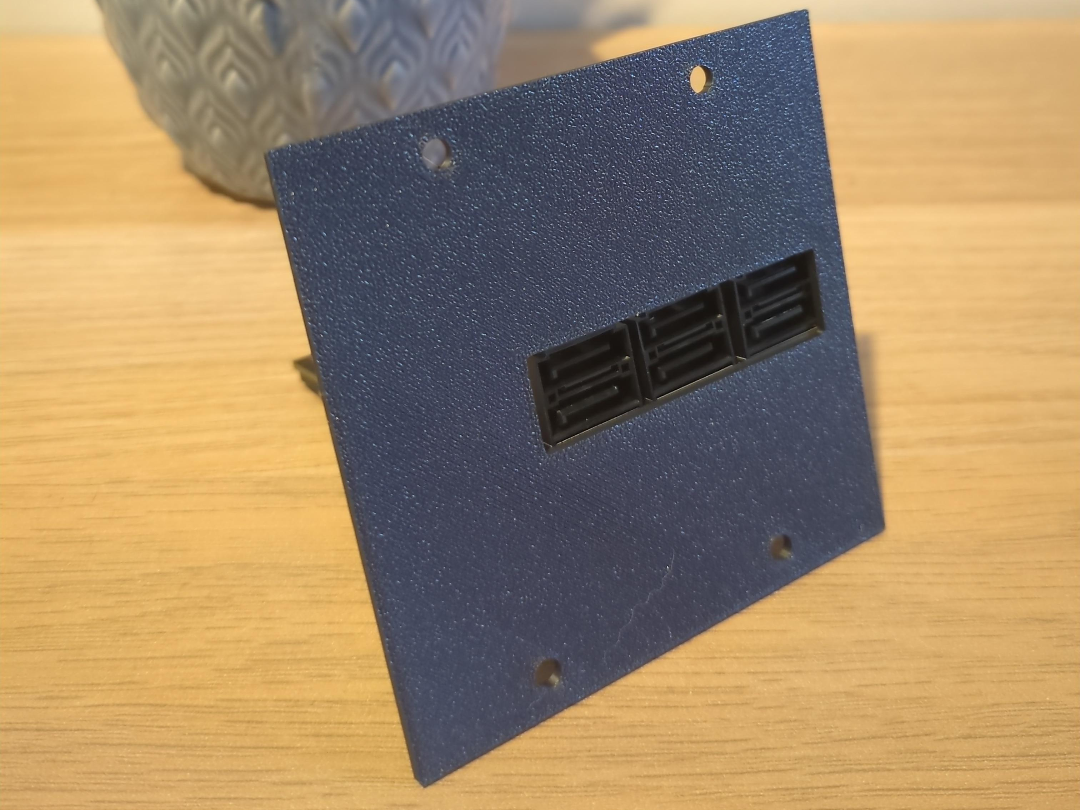 DAP mount 6 SATA ports (Modular Racking System)
