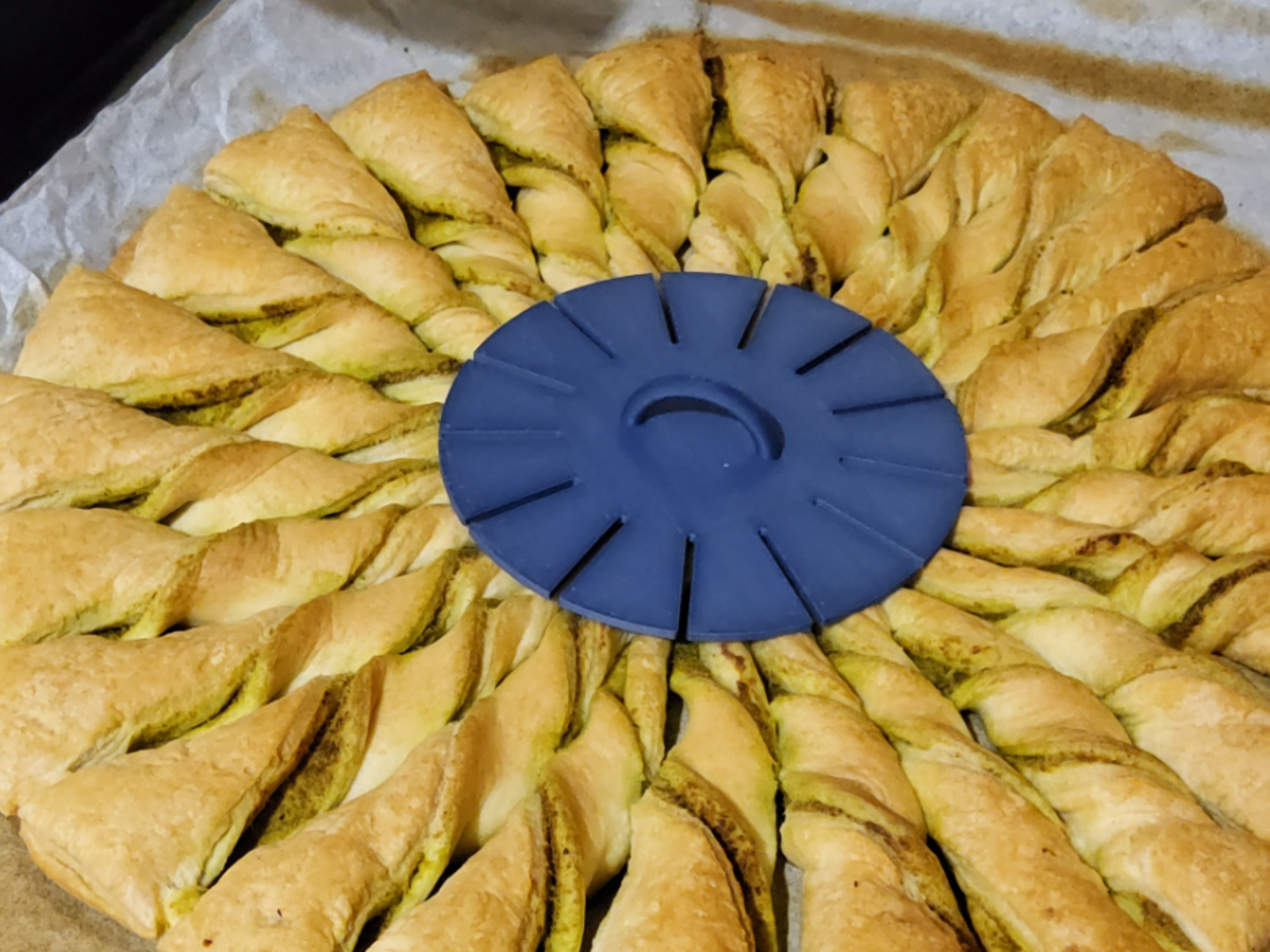 sun pie divider