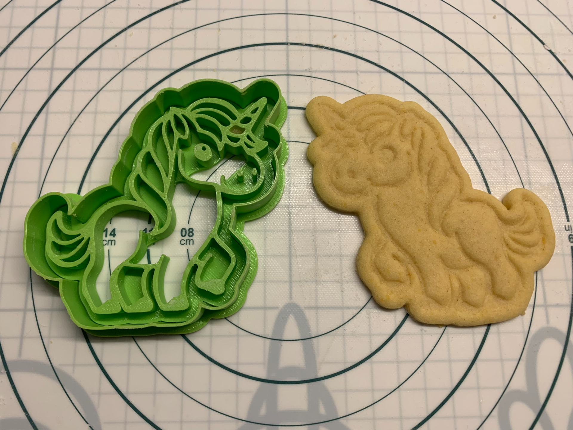 Unicorn cookie cutter