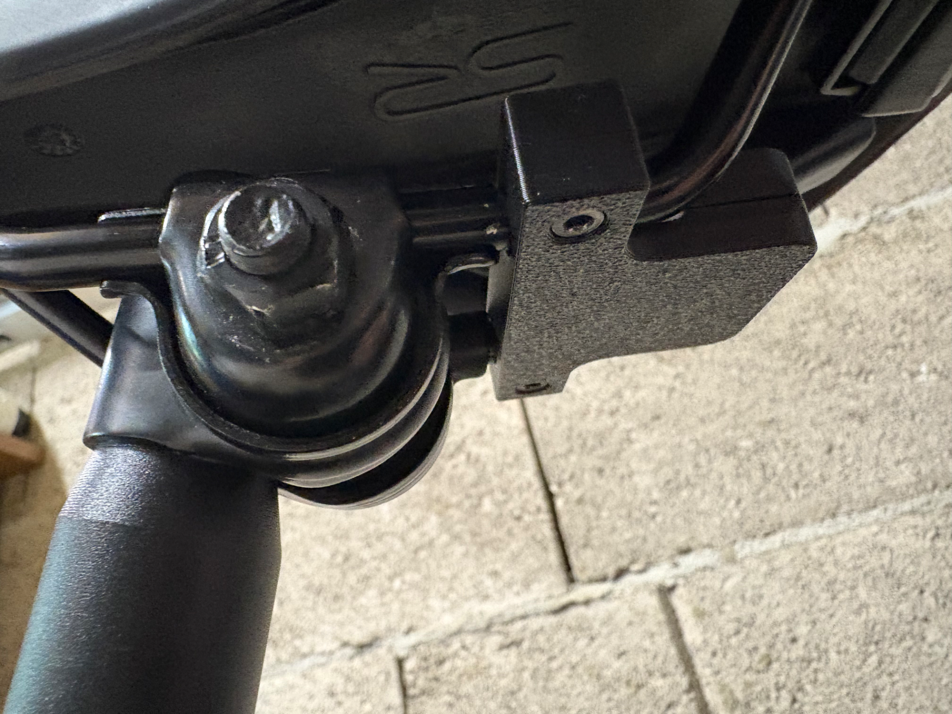 Stealth AirTag Bike Saddle Holder - Several Sizes