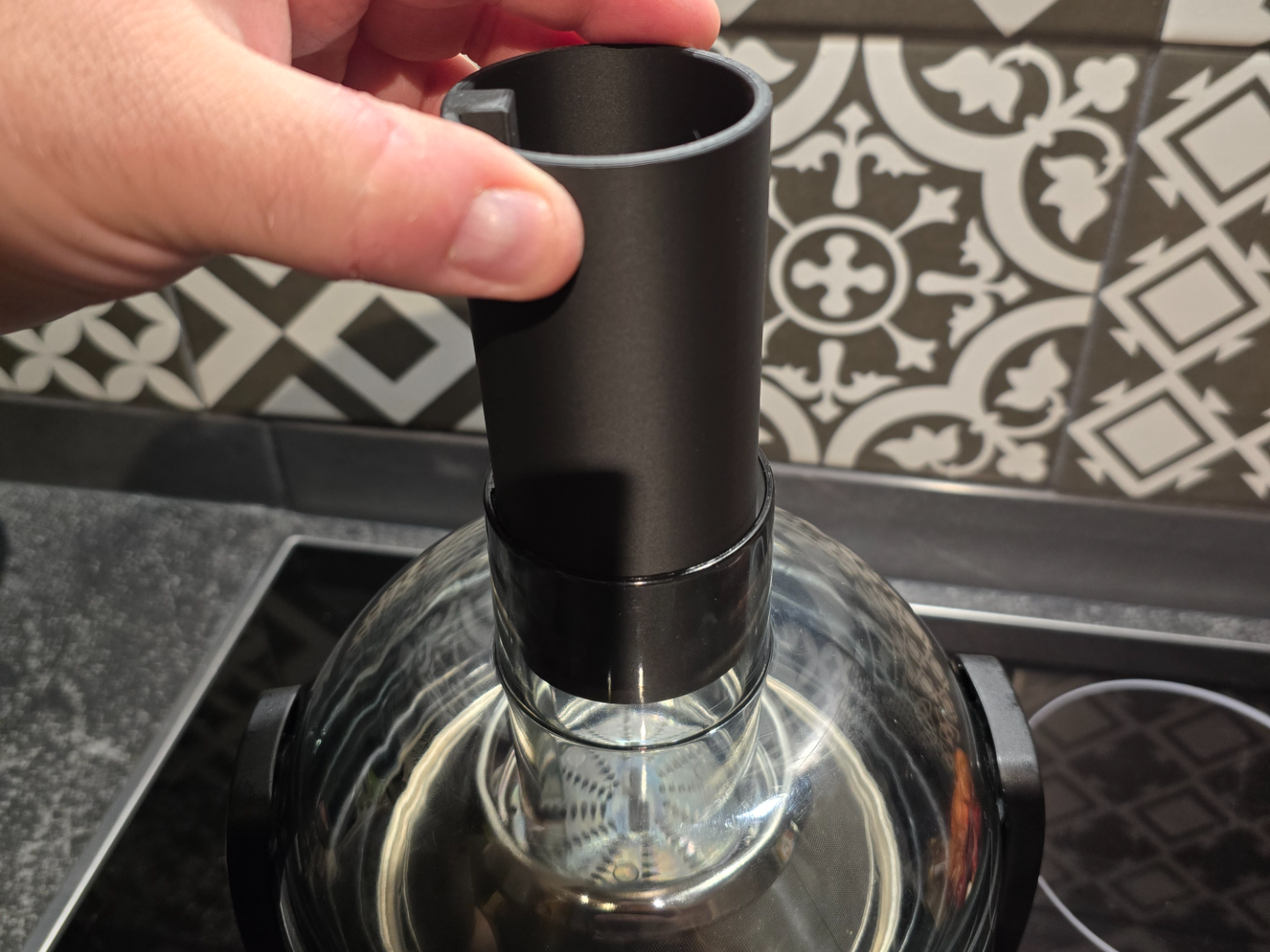 Pousse fruit centrifugeuse