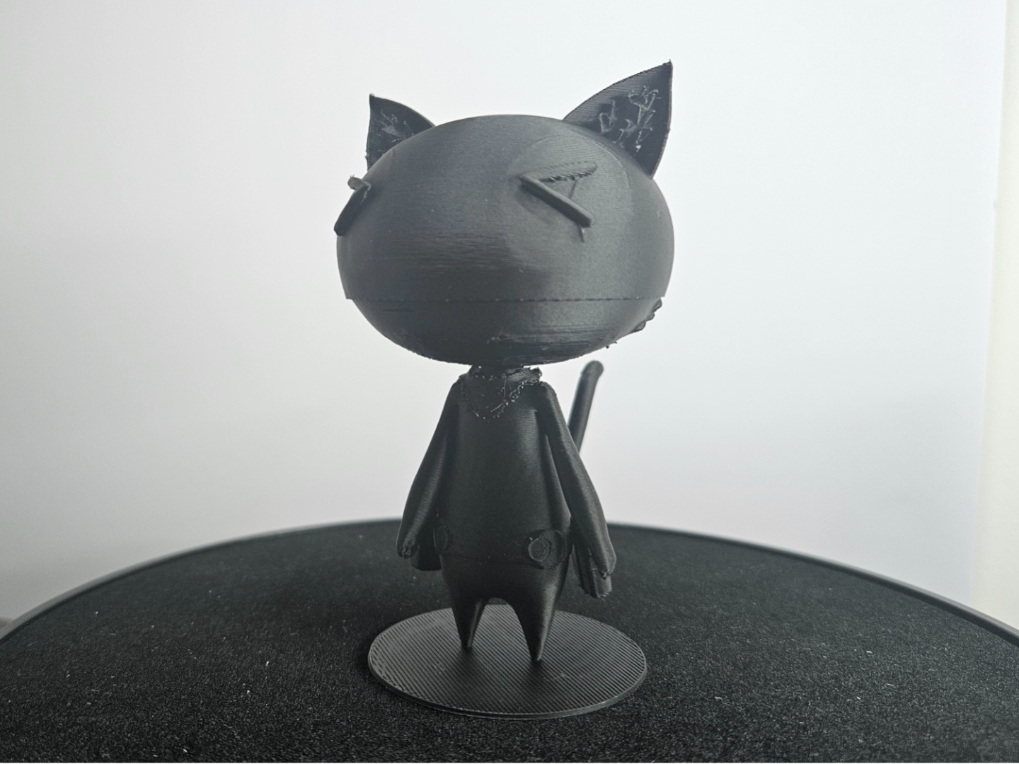 Persona 5 Morgana Figurine
