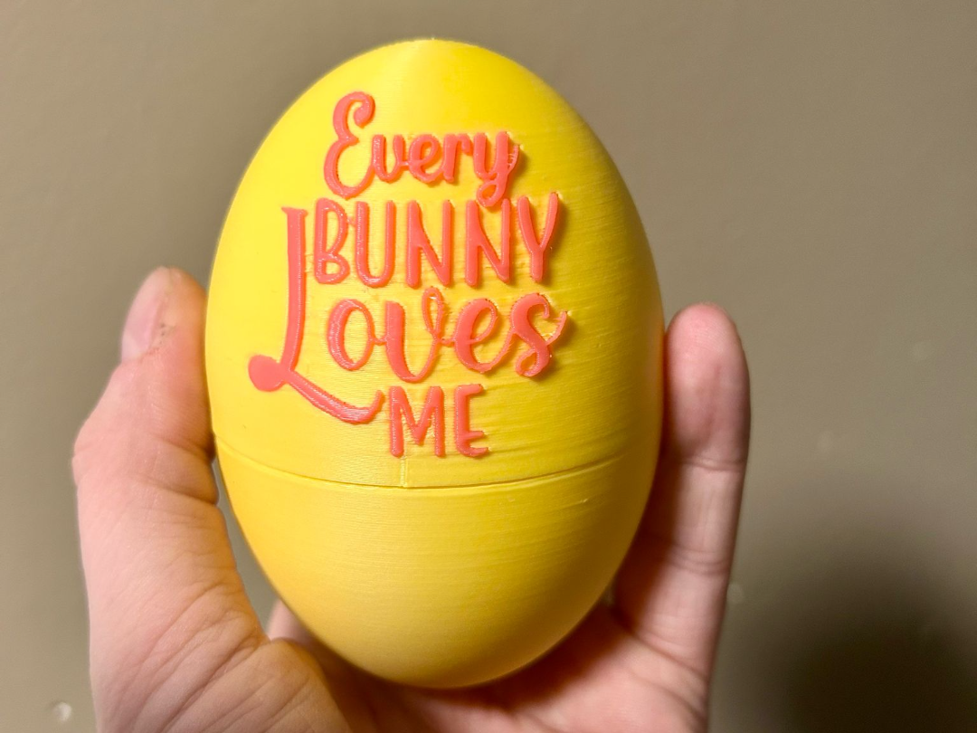 Easter egg : every bunny loves me (openable)