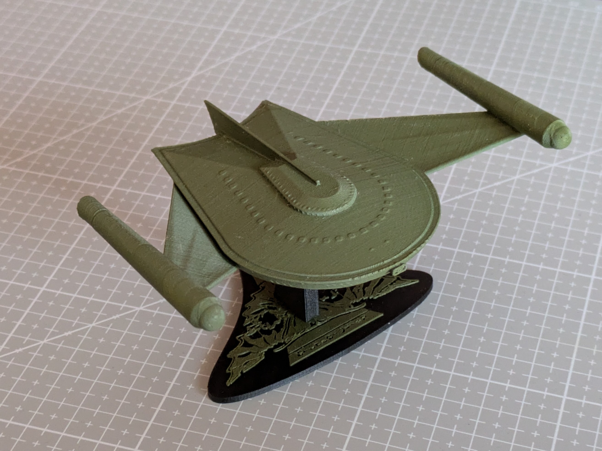 Romulan Bird of Prey 1:2000 Balance of Terror TOS