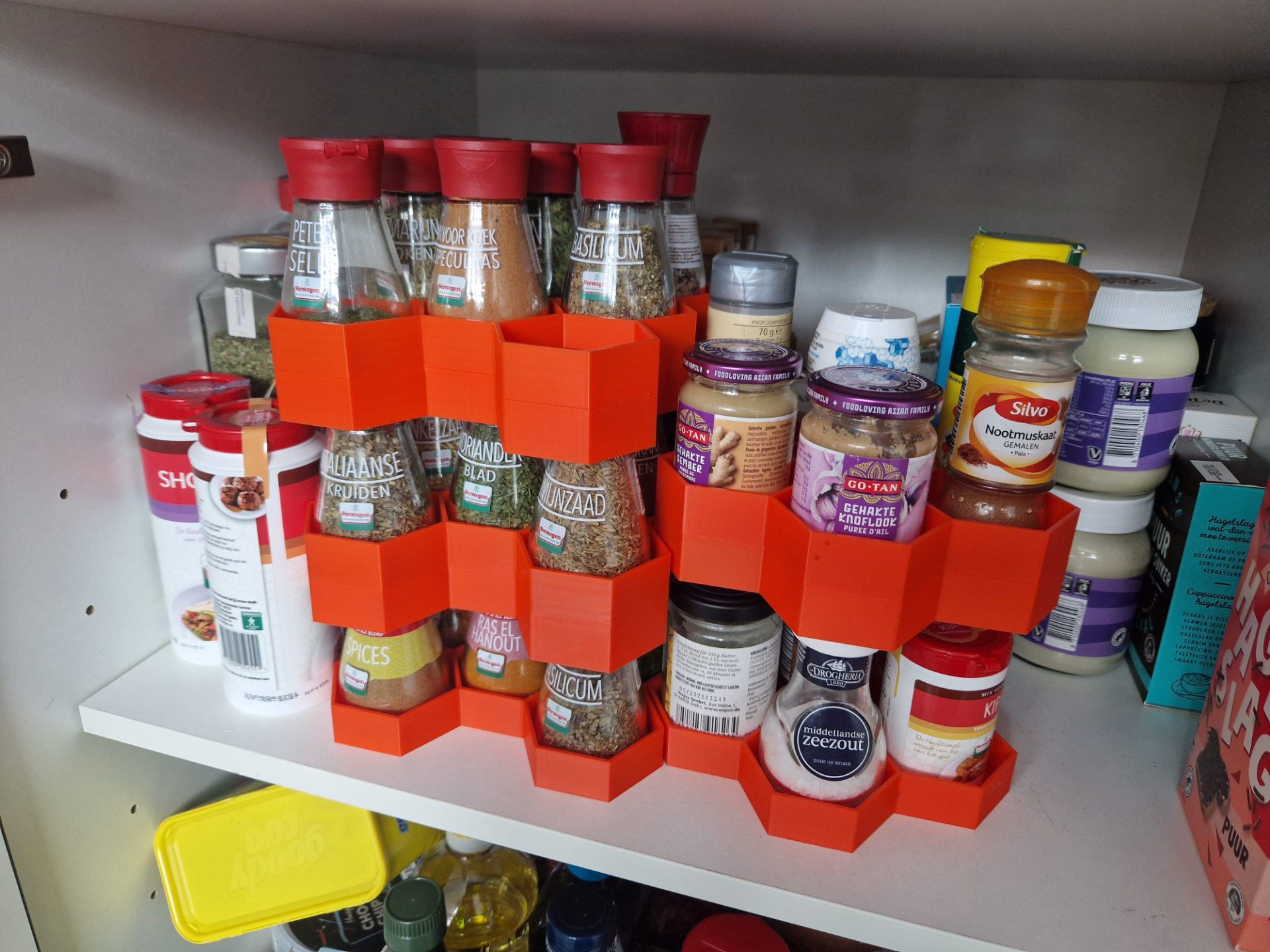 Stackable spice rack