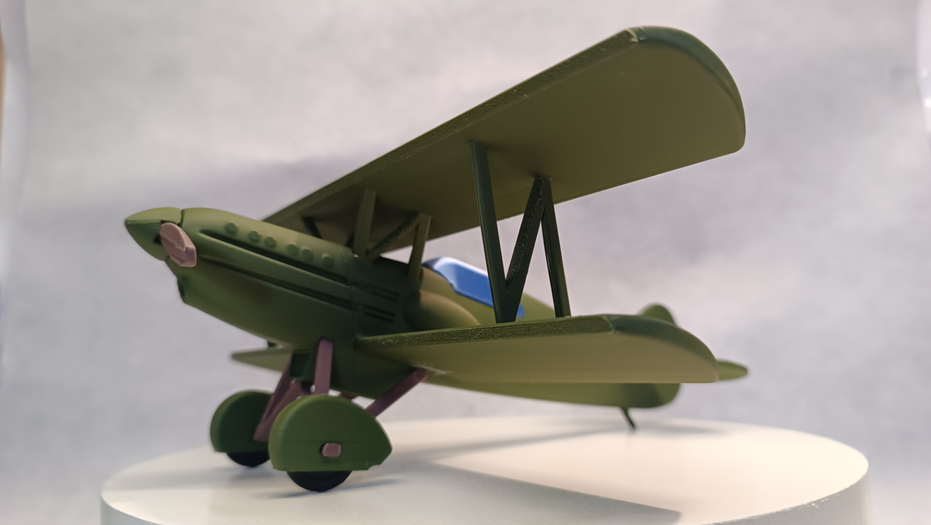 Airplane AVIA B-534