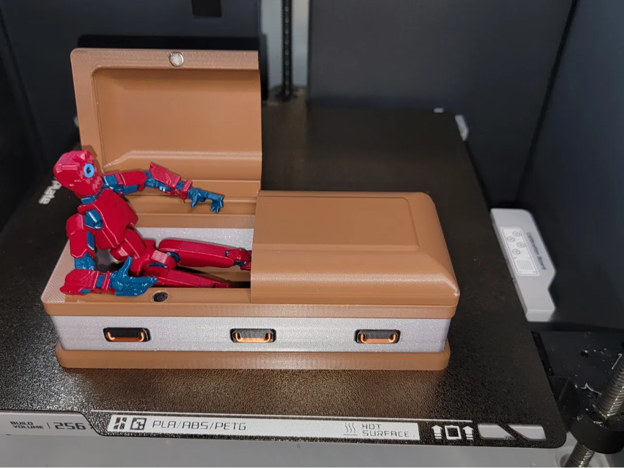 Model Casket great size for Dummy 13