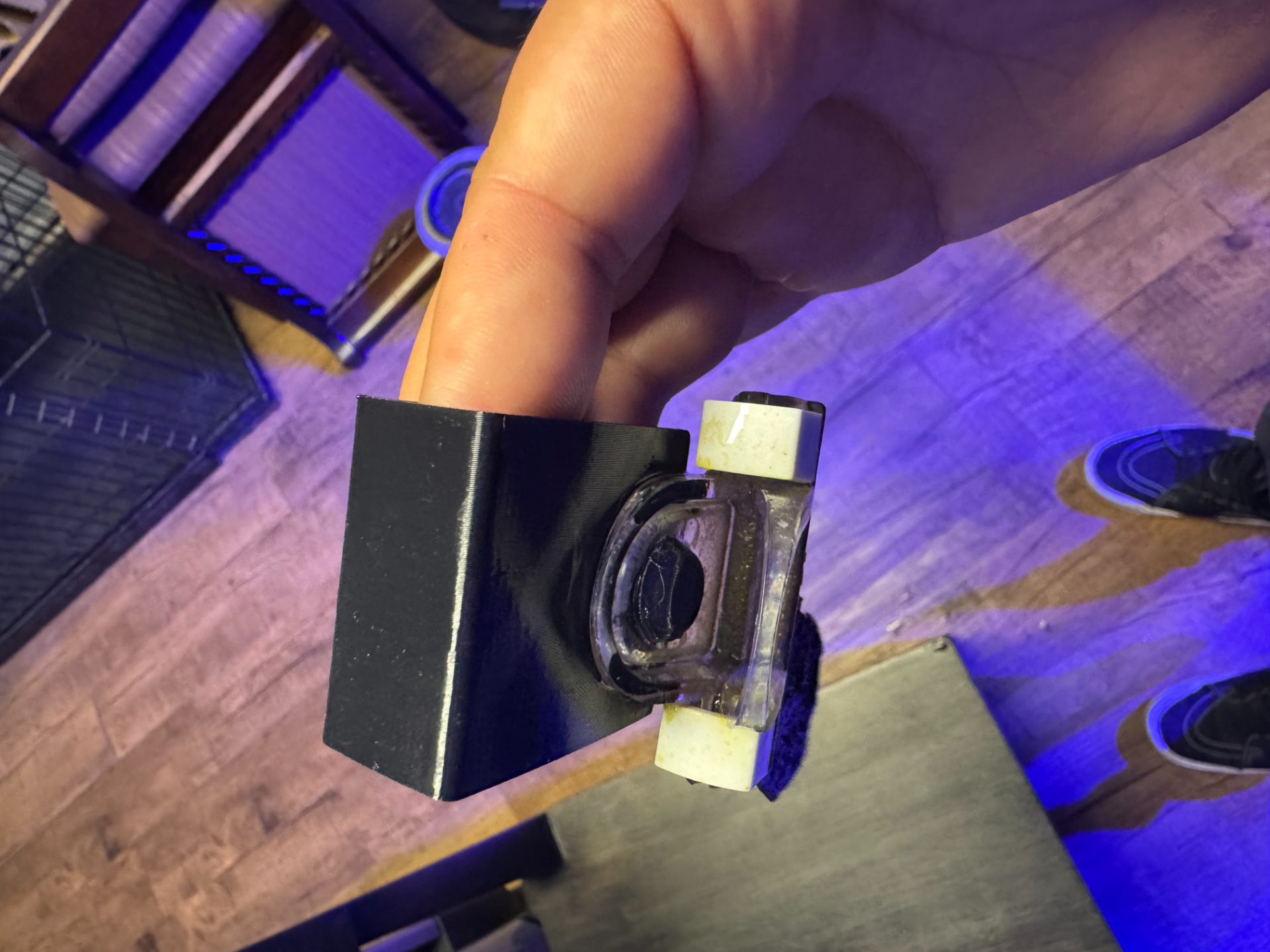 Nori Clip Holder