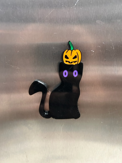 Cat Pumpkin Head with Magnet Back 10x2.6 magnent
