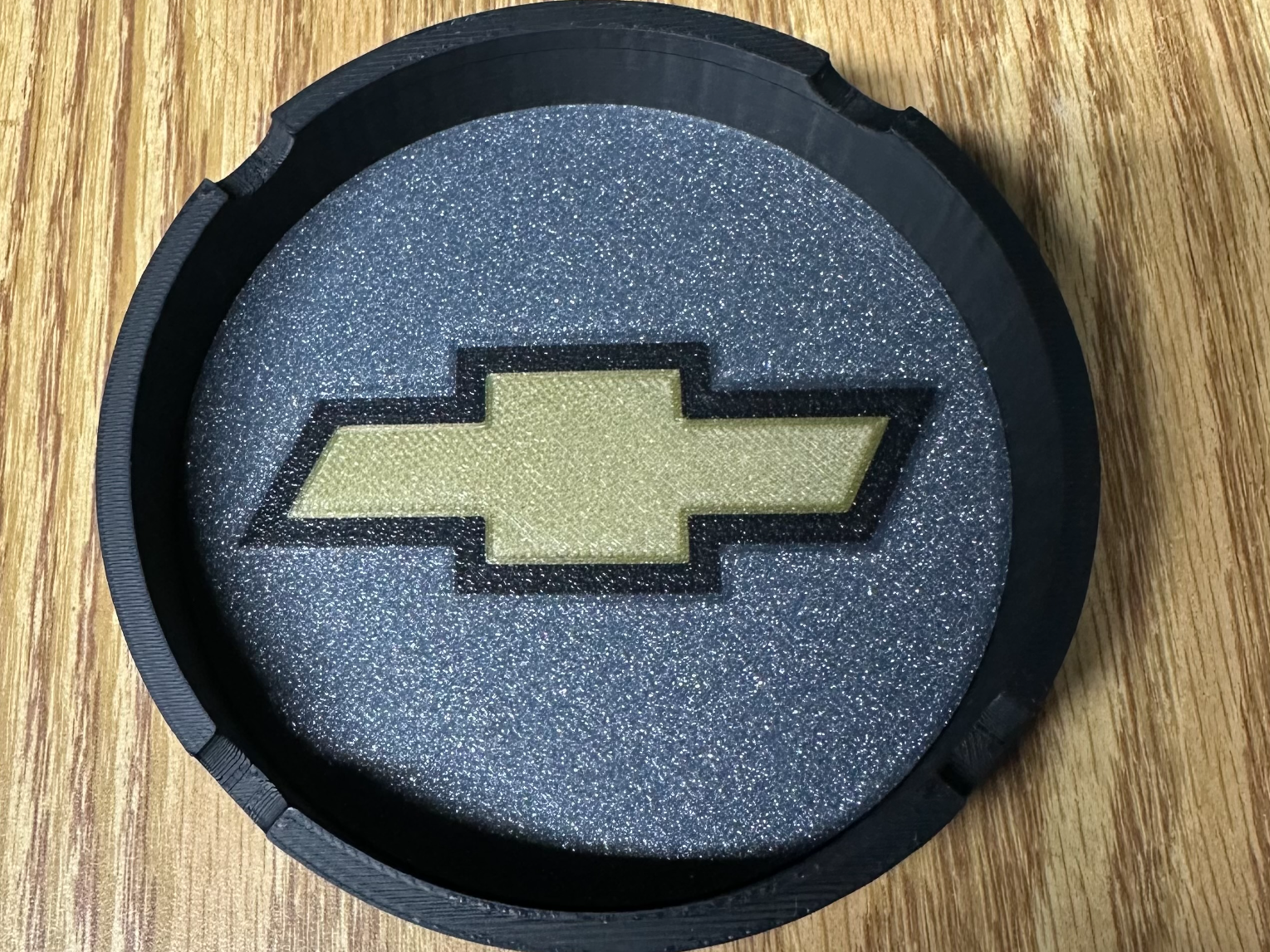 Removable base ash tray, Chevy Logo