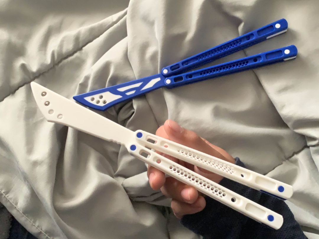 Fridge - no hardware balisong - good performance