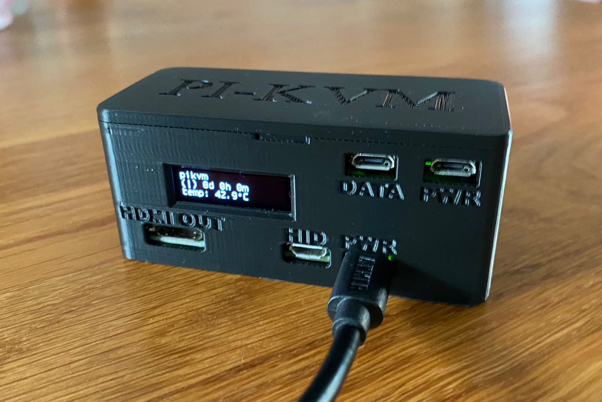 PiKVM Zero Case for CSI-Bridge + OLED display + Power/USB Splitter