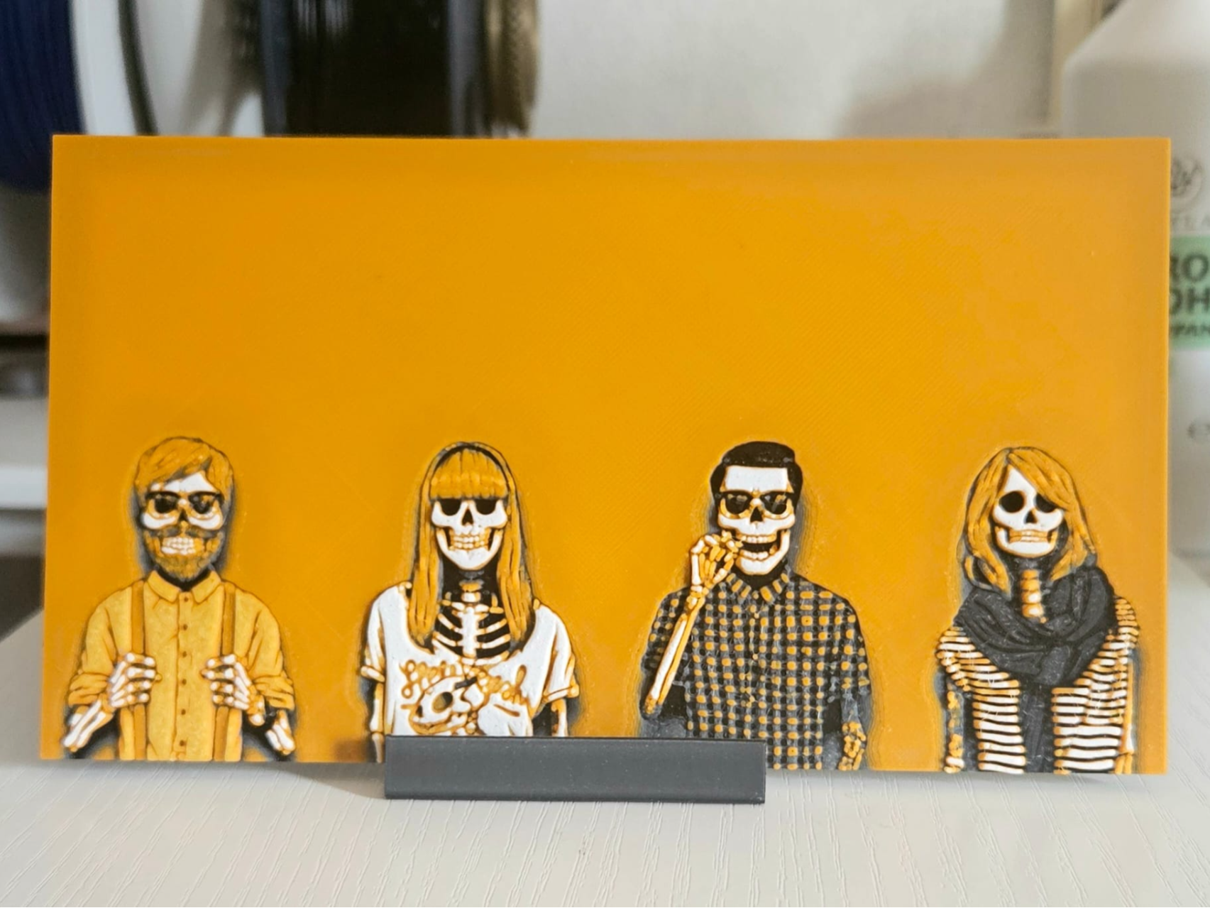 Halloween 4 skeletons