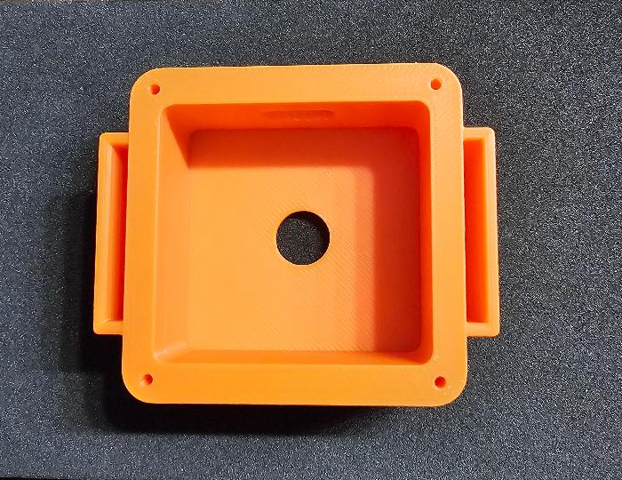 sky rc gnss case with straps
