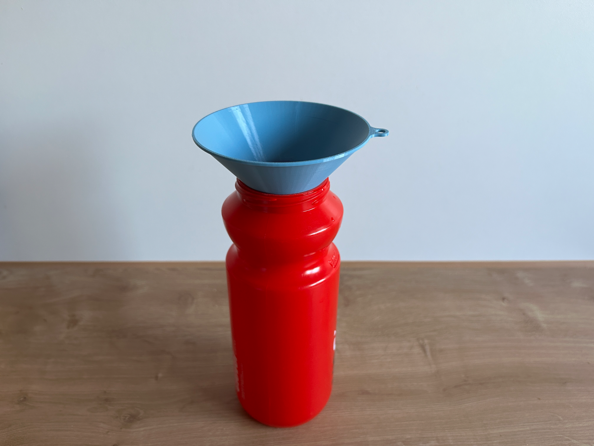 Sports bottle funnel 48mm