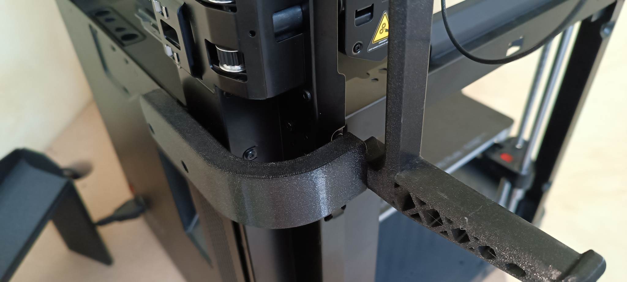 Bambu - Side Filament Arm for M4 w/o threaded insert (bracket only) - Reinforced
