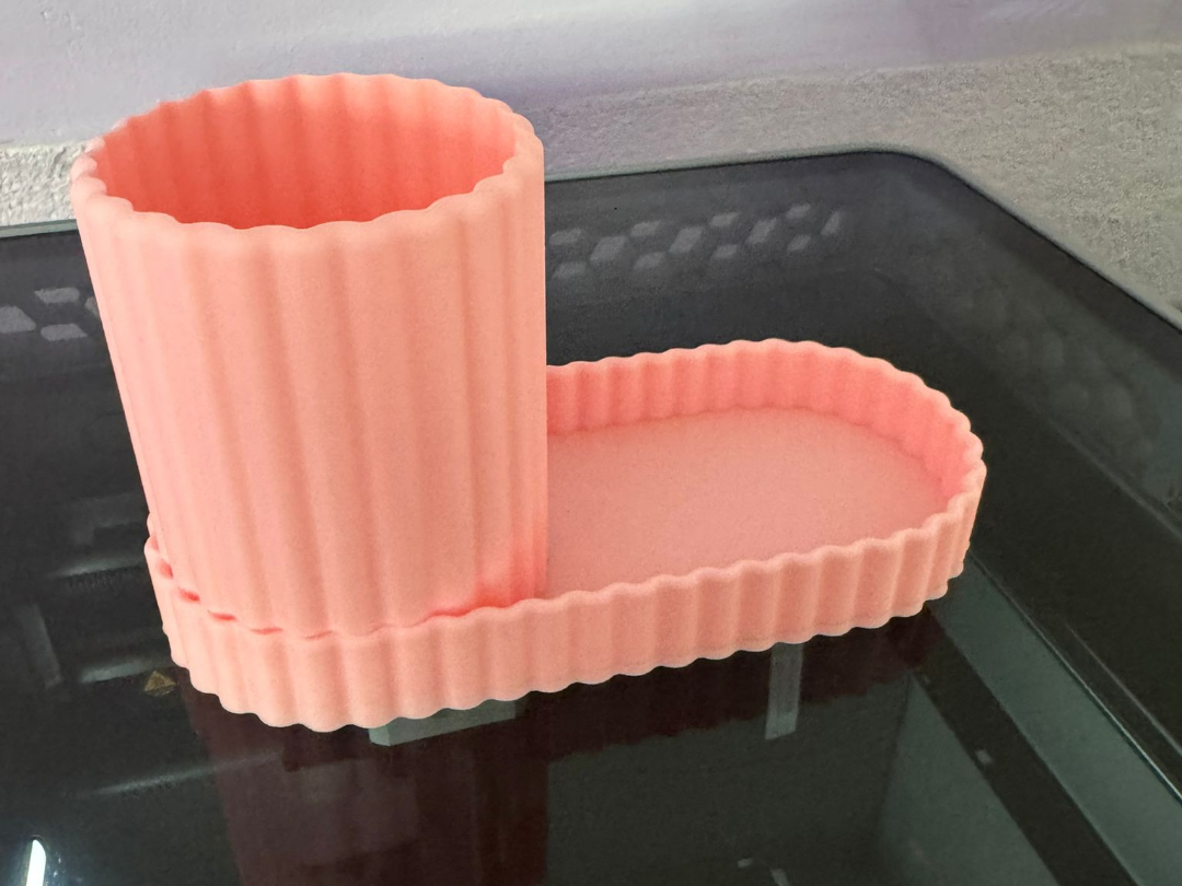 Pen Holder