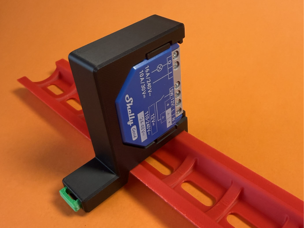 Shelly Gen 3+ 4 on DIN Rail