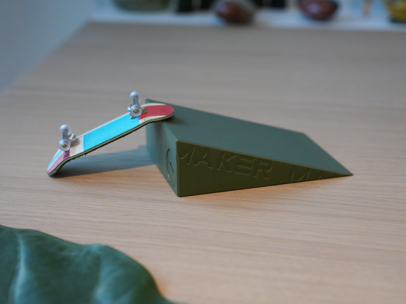 Fillable Fingerboard Pocket Kicker