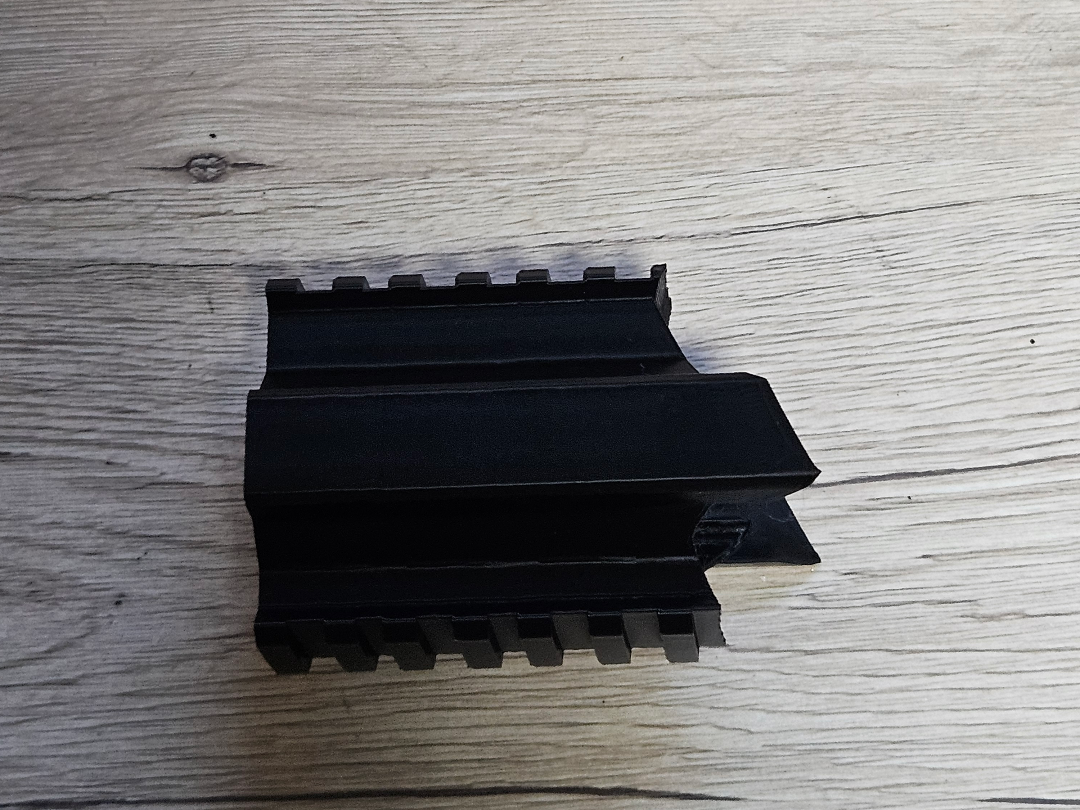 EMF MG 100 Front 7cm