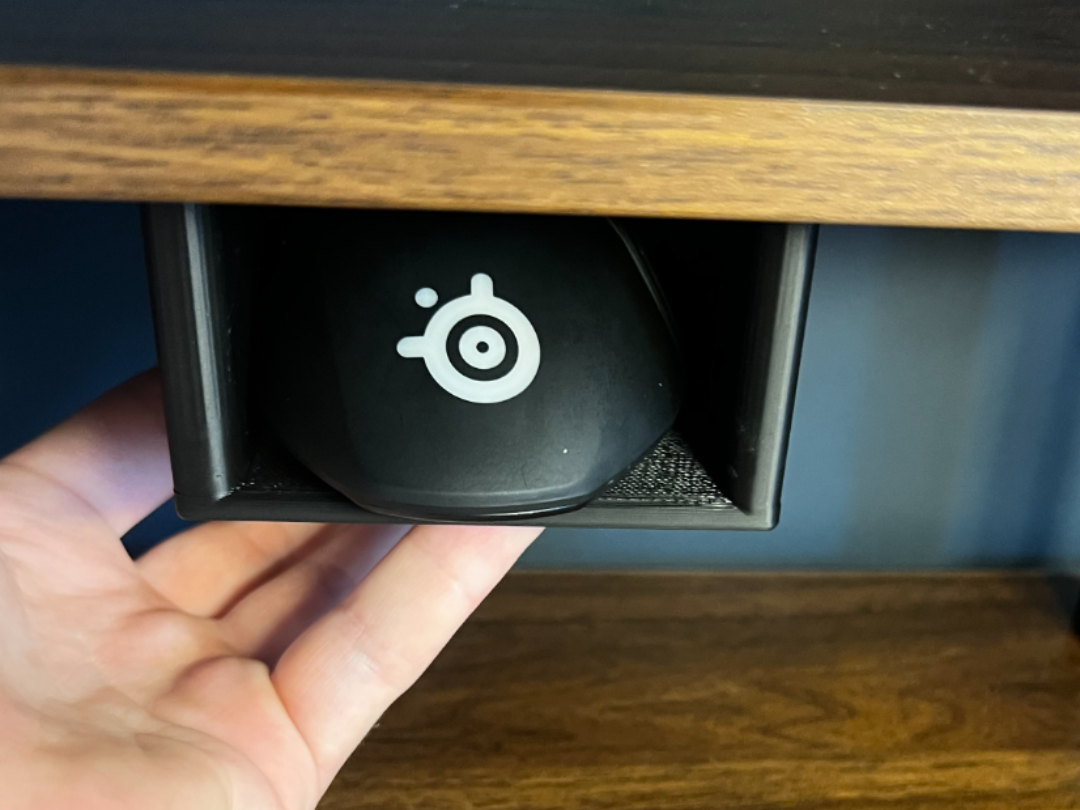 Mouse Holder