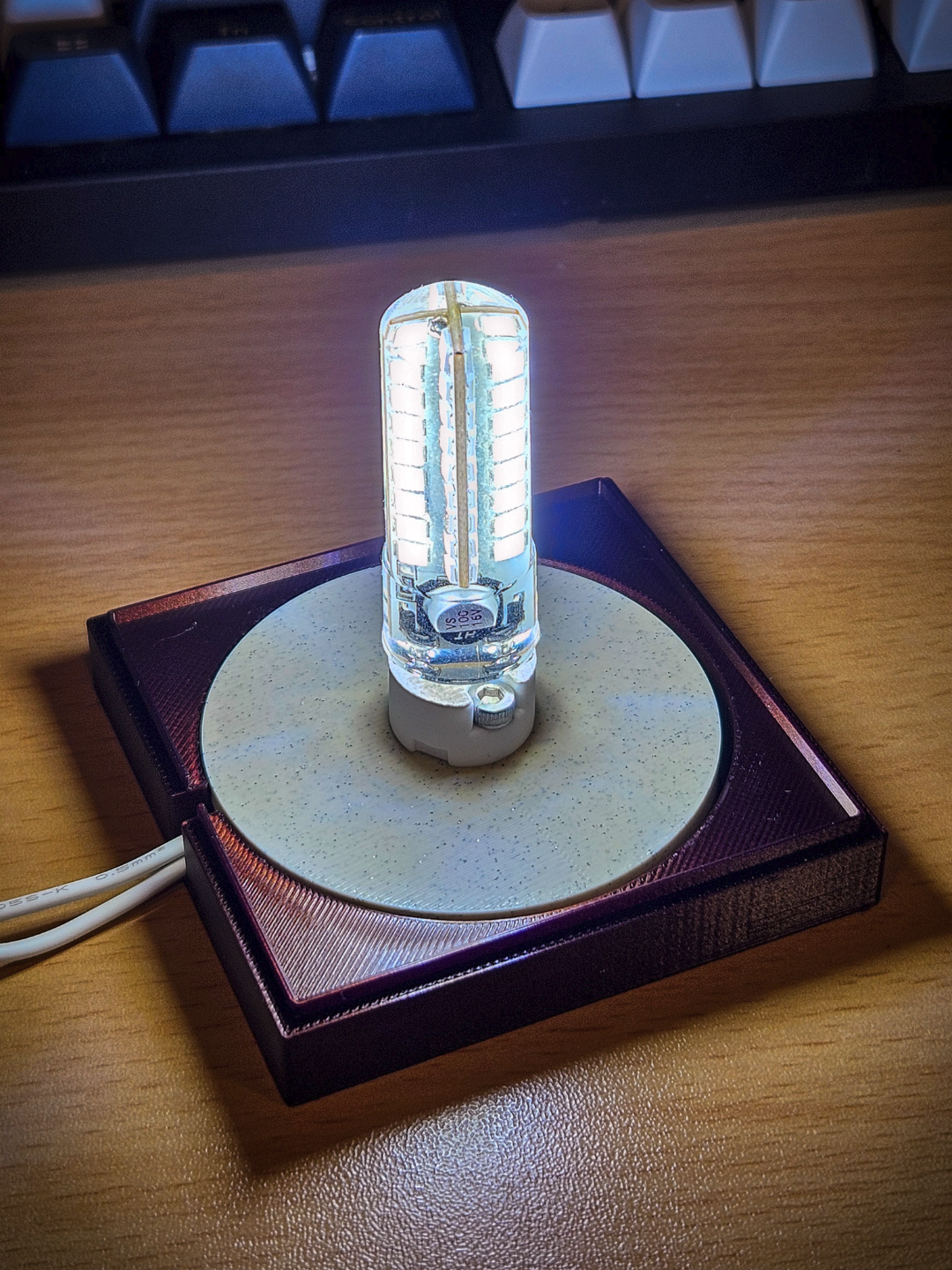 Lamp kit MH001 conversion to MR16 fitting (G4)