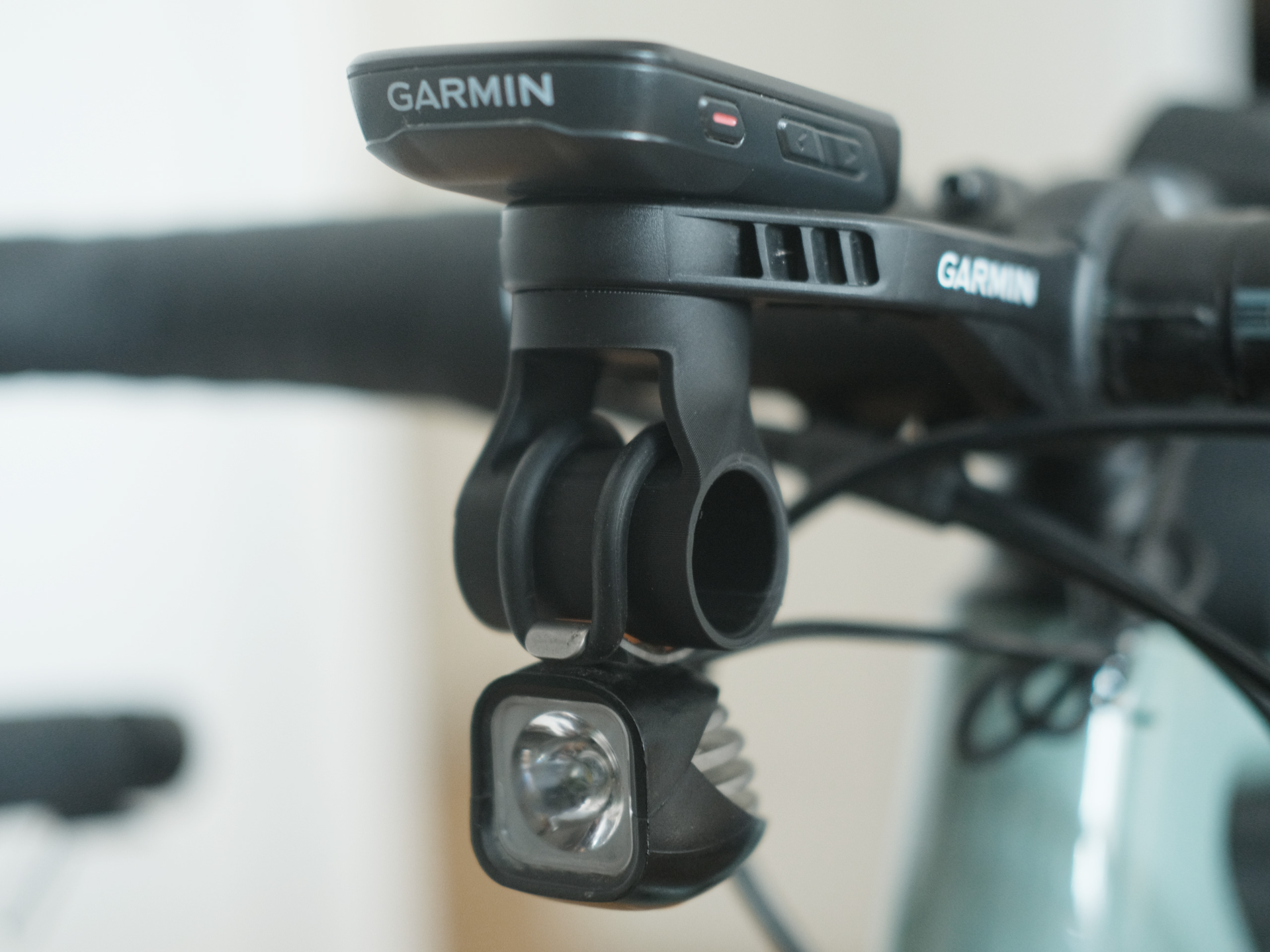 Support Garmin lampe de cintre femelle