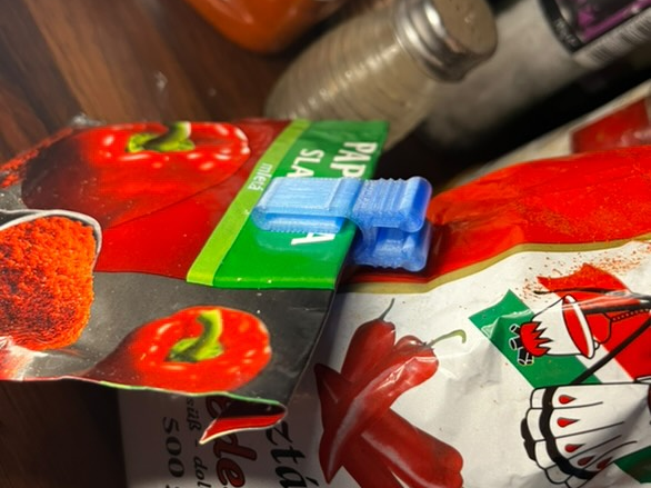Bag clip